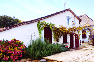 Maison à vendre à Charras, Charente, Poitou-Charentes, avec Leggett Immobilier
