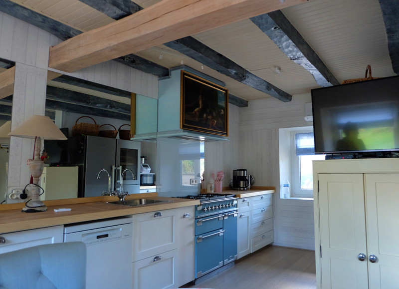 French property for sale in Le Pescher, Corrèze - €283,550 - photo 6