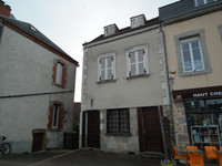 Maison à vendre à Auzances, Creuse - 51 600 € - photo 2