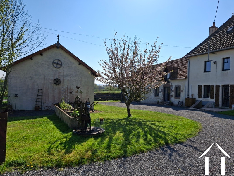 French property for sale in La Comelle, Saône-et-Loire - €495,000 - photo 2