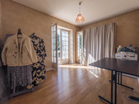 Maison à vendre à Saint-Genis-d'Hiersac, Charente - 240.000 € - photo 8