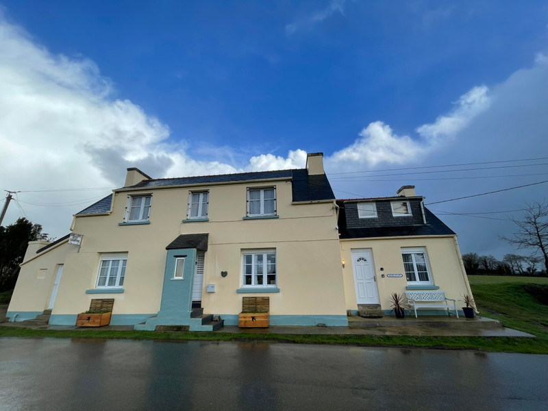 French property for sale in Scrignac, Finistère - €142,790 - photo 0
