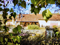 houses and homes for sale inSaint-SéverinCharente Poitou_Charentes