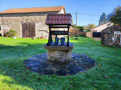 French property for sale in Clussais-la-Pommeraie, Deux-Sèvres - €267,500 - photo 4