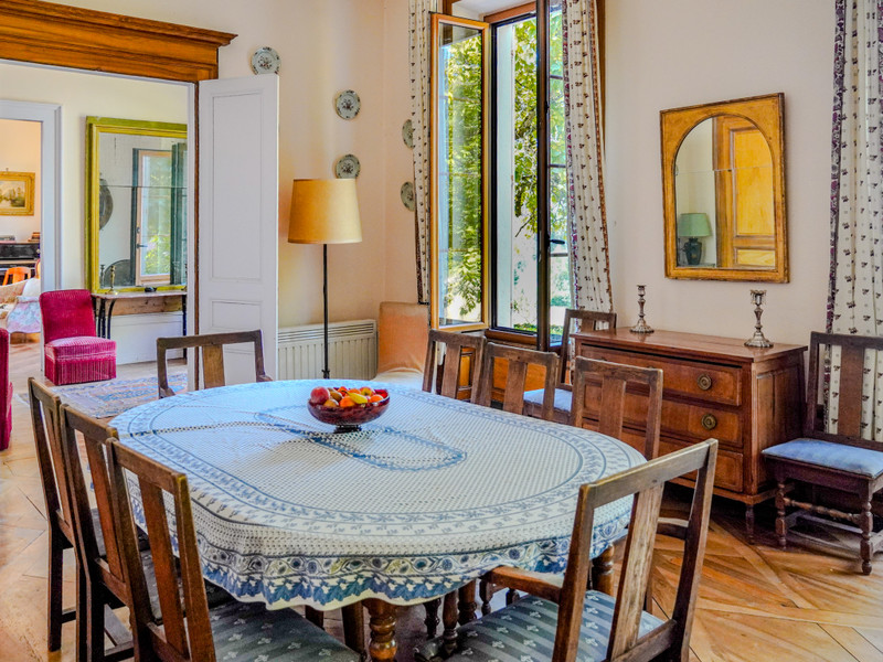 French property for sale in Annecy, Haute-Savoie - €3,885,000 - photo 2