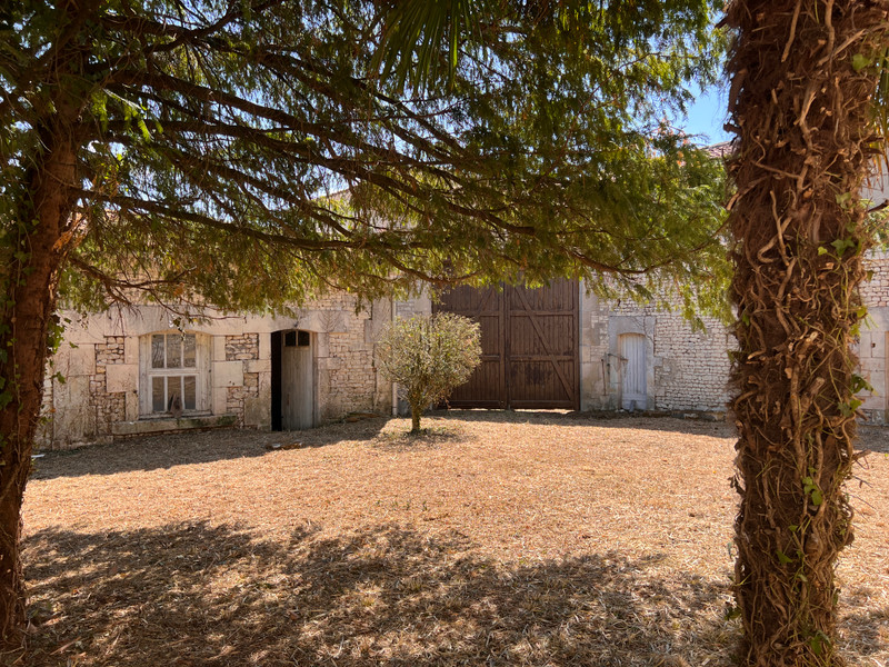French property for sale in Salles-d'Angles, Charente - €194,400 - photo 8
