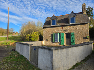 house for sale in Mayenne