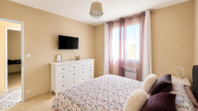 French property for sale in Saint-Nazaire, Gard - €395,000 - photo 7