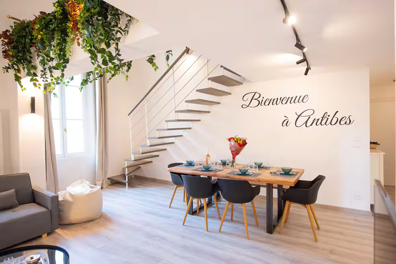 French property for sale in Antibes, Alpes-Maritimes - €795,000 - photo 8