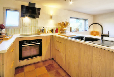 French property for sale in Saint-Martin-de-Castillon, Vaucluse - €420,000 - photo 8