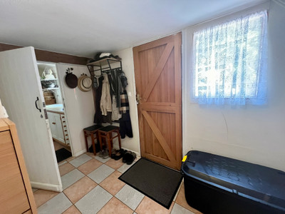 French property for sale in Grandjean, Charente-Maritime - €180,000 - photo 9