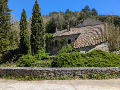 Maison à vendre à Courniou, Hérault, Languedoc-Roussillon, avec Leggett Immobilier