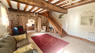 French property for sale in Saint-Pierre-des-Landes, Mayenne - €325,000 - photo 3