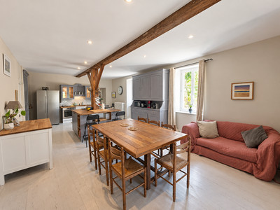 French property for sale in Nabinaud, Charente - €689,000 - photo 2