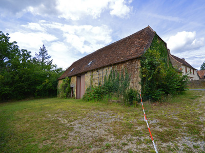 Grange à vendre à Saint-Sulpice-d'Excideuil, Dordogne, Aquitaine, avec Leggett Immobilier