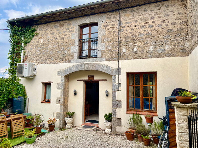 French property for sale in Piégut-Pluviers, Dordogne - €186,000 - photo 0