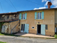 Maison à vendre à Saint-Christophe, Charente - 88 000 € - photo 1