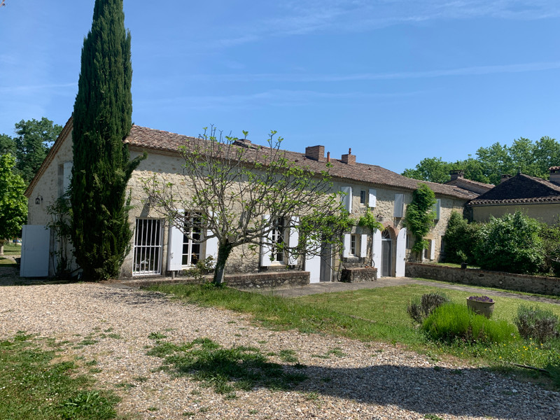 Maison à vendre à Pellegrue, Gironde - 735 000 € - photo 1