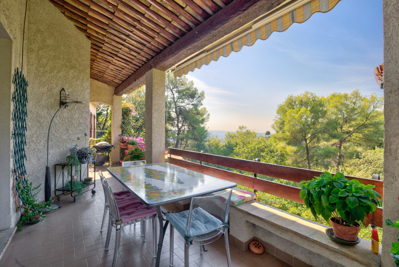 French property for sale in Carros, Alpes-Maritimes - €799,000 - photo 13