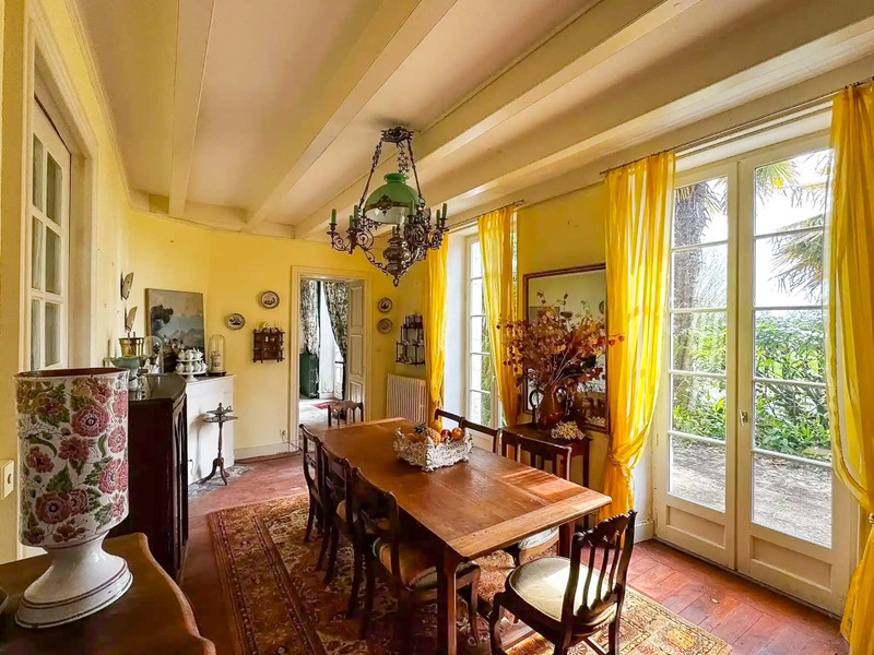 French property for sale in Dœuil-sur-le-Mignon, Charente-Maritime - €369,940 - photo 3