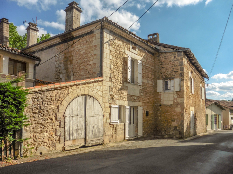 Maison à vendre à Beaussac, Dordogne - 119 000 € - photo 1