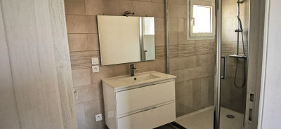 French property for sale in Avignon, Vaucluse - €288,000 - photo 5