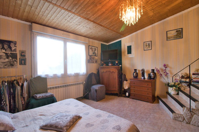 French property for sale in Lavernat, Sarthe - €147,150 - photo 4