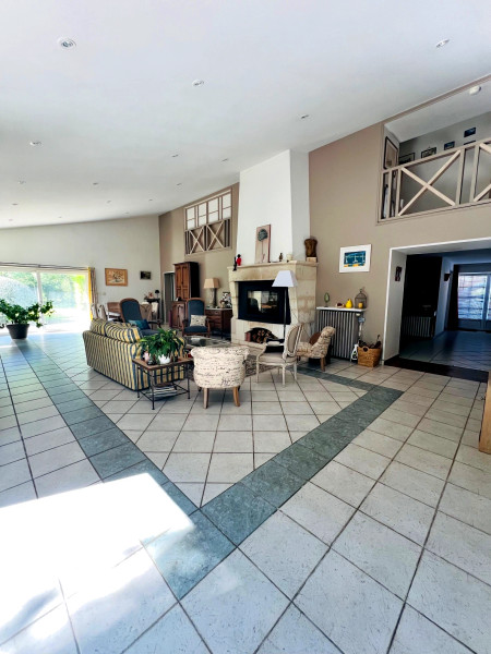 French property for sale in Saint-Sauveur-d'Aunis, Charente-Maritime - €539,000 - photo 1
