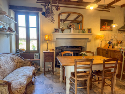 French property for sale in Beugnon-Thireuil, Deux-Sèvres - €235,000 - photo 4