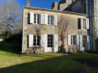 Maison à vendre à Annepont, Charente-Maritime - 249.994 € - photo 1