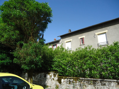 Maison à vendre à Bugeat, Corrèze, Limousin, avec Leggett Immobilier