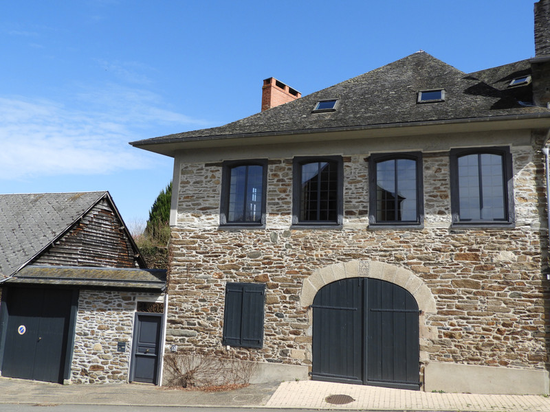 Maison à vendre à Uzerche, Corrèze - 344 500 € - photo 1