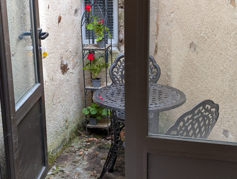 French property for sale in Sainte-Sévère-sur-Indre, Indre - €44,600 - photo 6