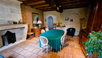 Maison à vendre à Saint-Sulpice-de-Faleyrens, Gironde - 925.000 € - photo 4