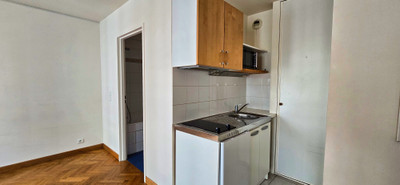 French property for sale in Paris 16e Arrondissement, Paris - €340,000 - photo 6
