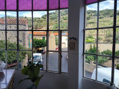 Maison à vendre à Rasiguères, Pyrénées-Orientales, Languedoc-Roussillon, avec Leggett Immobilier