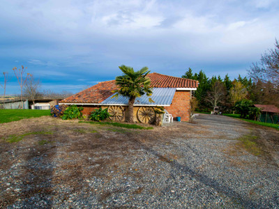 Maison à vendre à Latrape, Haute-Garonne, Midi-Pyrénées, avec Leggett Immobilier