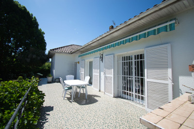 French property for sale in Dolmayrac, Lot-et-Garonne - €318,000 - photo 13