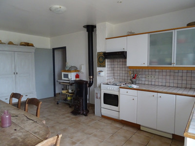 French property for sale in Savigné, Vienne - €147,150 - photo 4