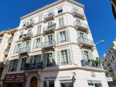 French property for sale in Nice, Alpes-Maritimes - €487,500 - photo 5