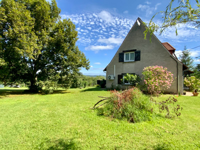 French property for sale in Montignac-Lascaux, Dordogne - €392,200 - photo 2
