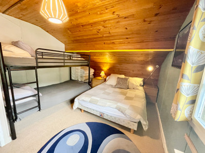 4 bedroom ski chalet for sale in Saint Gervais les Bains -  close to the cable car and the town 