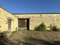 Propriété à vendre à Lignières-Sonneville, Charente - 224 700 € - photo n°5