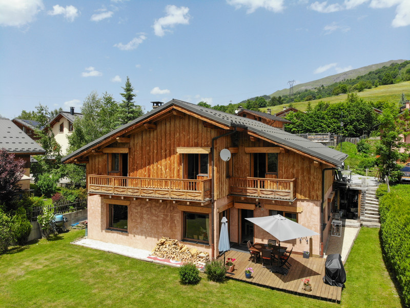Ski property for sale in Saint Martin de Belleville - €1,680,000 - photo 0