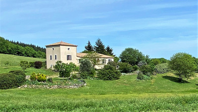 Maison à vendre à Pardailhan, Hérault, Languedoc-Roussillon, avec Leggett Immobilier
