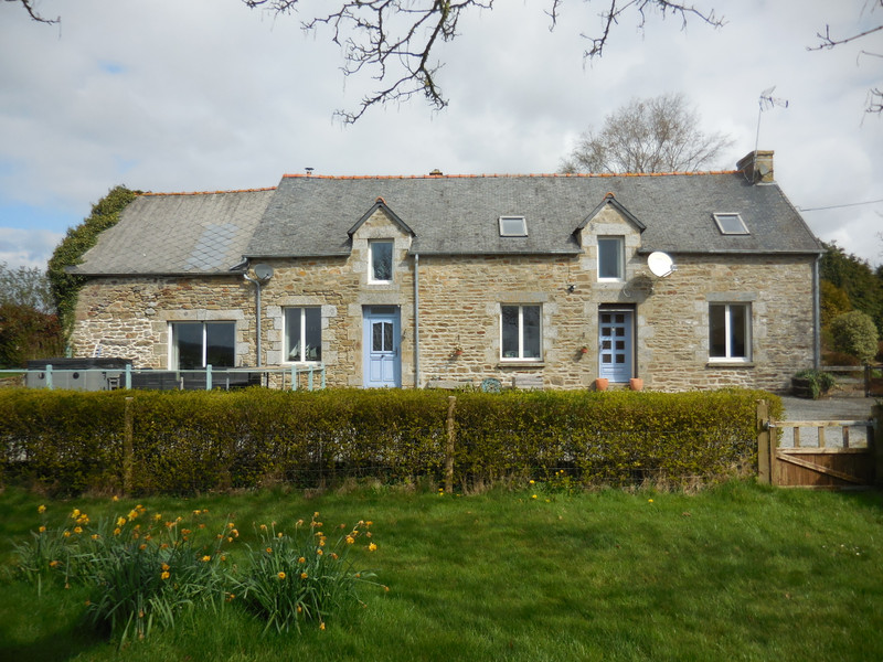 Maison à vendre à Plouguenast-Langast, Côtes-d'Armor - 214 000 € - photo 1