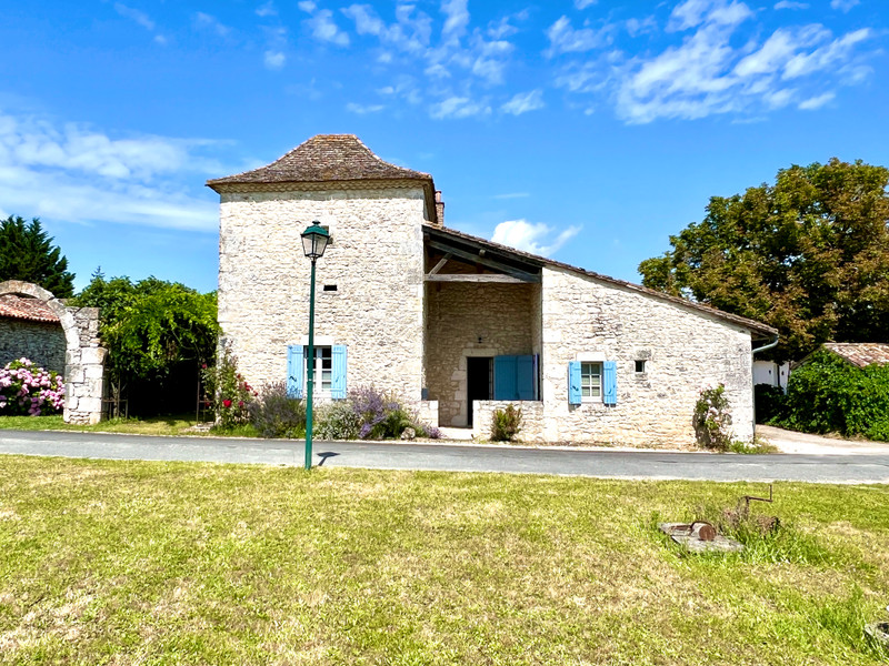 Maison à vendre à Sigoulès, Dordogne - 284.620 € - photo 1