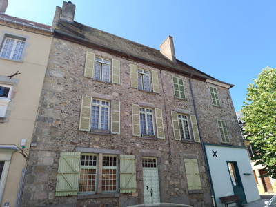 French property for sale in Évaux-les-Bains, Creuse - €134,900 - photo 1
