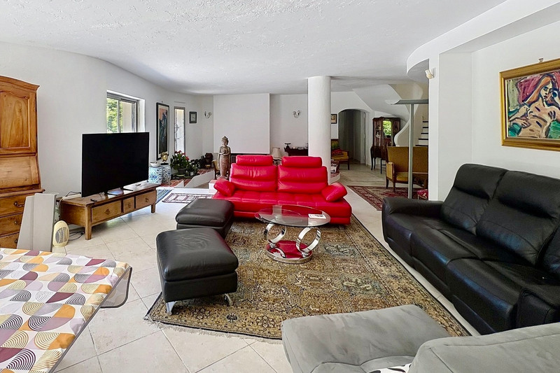 French property for sale in Roquefort-les-Pins, Alpes-Maritimes - €1,250,000 - photo 6