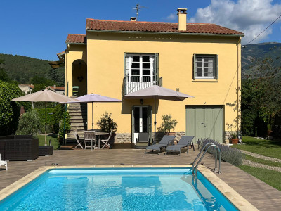 Maison à vendre à Fuilla, Pyrénées-Orientales, Languedoc-Roussillon, avec Leggett Immobilier